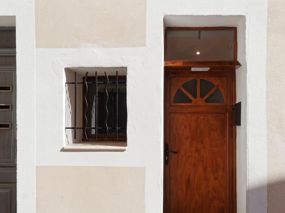 Ღurban Cocon Parking Centre Historique Apartment Manosque Luaran gambar